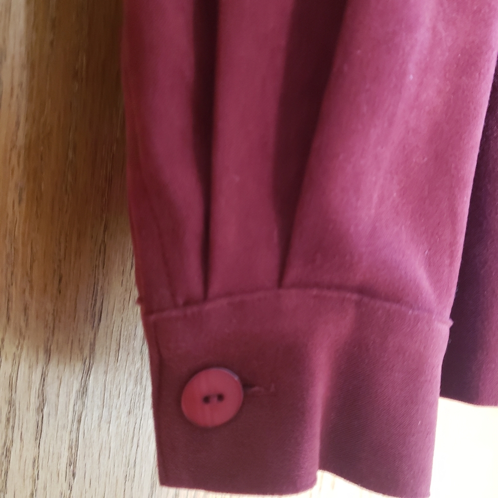 Red blazer - Picture 6 of 7